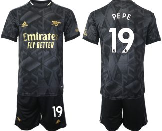Replika Moški nogometni dresi kompleti Arsenal Gostujoči 2023 Kratek Rokav + Kratke hlače PEPE 19