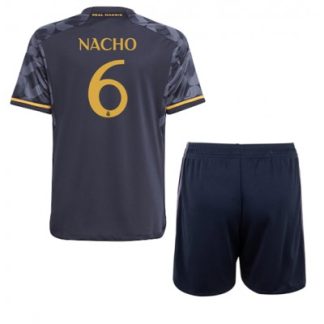 kje kupiti Otroški Nogometni dresi Real Madrid Gostujoči 2023-24 Kratek Rokav + Kratke hlače Nacho 6
