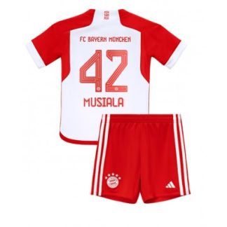 Poceni Otroški Nogometni dresi Bayern Munich Domači 2023 2024 Kratek Rokav + Kratke hlače Jamal Musiala 42