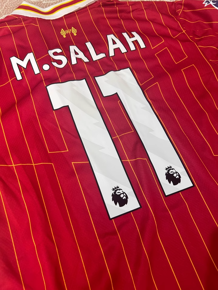 https://www.shopnogometni.com/wp-content/uploads/2025/05/Liverpool-dres-2025.png