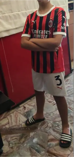 Moski Nogometni Dresi kompleti AC Milan Domaci 2025.webp