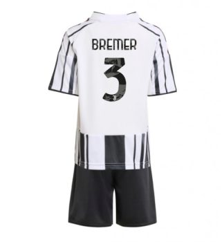 Otroški Nogometni Dresi za otroke Juventus Domači 2025-26 Gleison Bremer 3