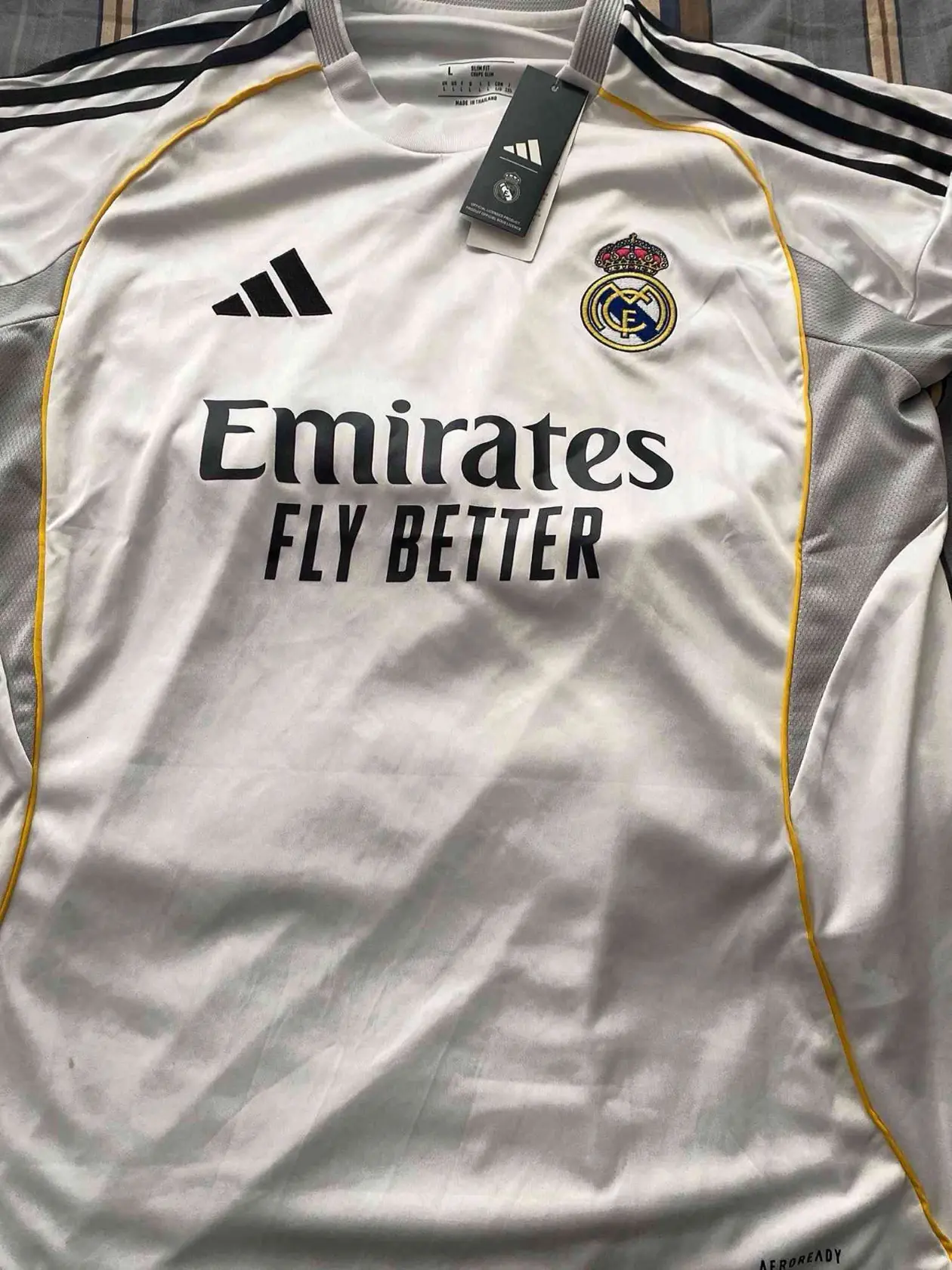 Poceni Zenski dresi za nogomet Real Madrid.webp