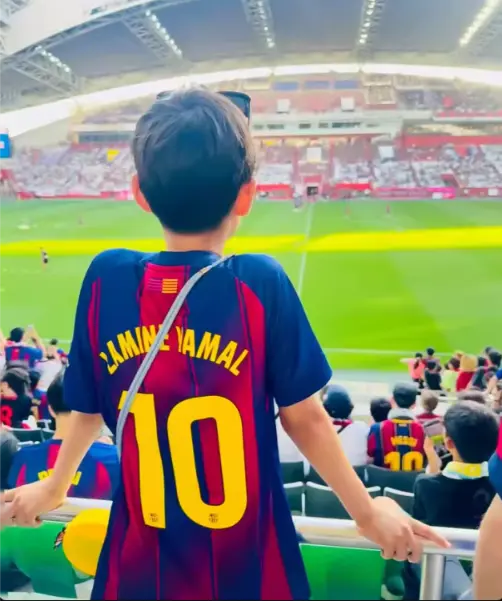 Lamine Yamal 10 FC Barcelona Otroski Nogometni dresi.webp
