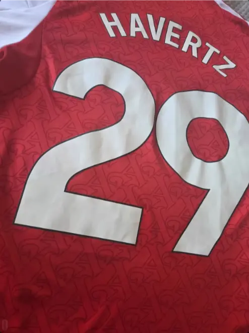 Otroski Dresi kompleti Arsenal Domaci 2025-26 z imenom Kai Havertz 29-1.webp