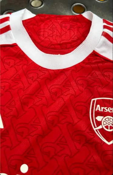 Otroski Nogometni Dres Arsenal Domaci 2026.webp