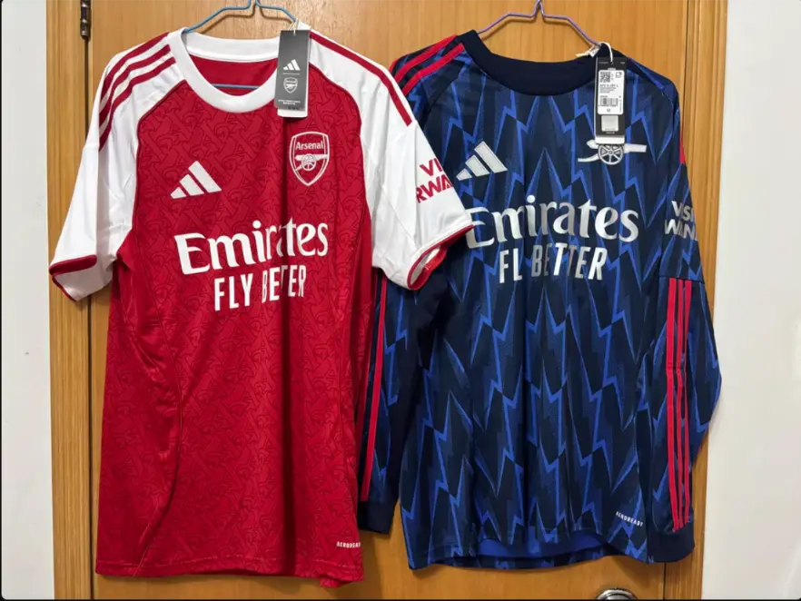 Nogometni dresi Arsenal Domaci 2025-26 Moski Kratek Rokav.webp