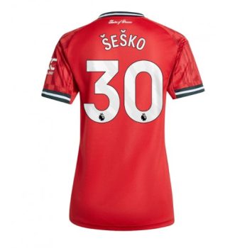 Poceni Nogometni Dresi Manchester United Domači 2025-26 Ženski Benjamin Sesko 30