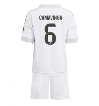 Prodajo Nogometni dresi za otroke Real Madrid Eduardo Camavinga #6 Domači 2025-26