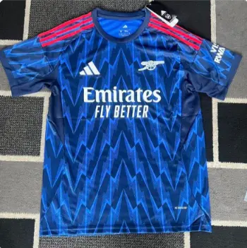 Poceni Otroski Nogometni dresi Kompleti Arsenal Gostujoci 2026 modra crna.webp