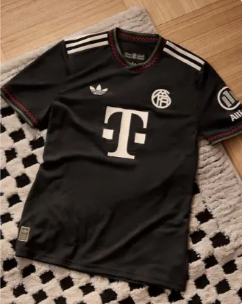 Prodajo Moski Nogometni dresi FC Bayern Munich Tretji 2025-26 crna.webp