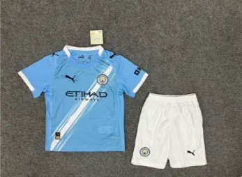 Otroski Nogometni dresi Rodri Hernandez 16 Manchester City Domaci 2025-26.webp