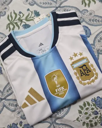 Poceni Nogometni dresi kompleti Argentina Domaci SP 2026 Otroski z lastnim tiskom.webp