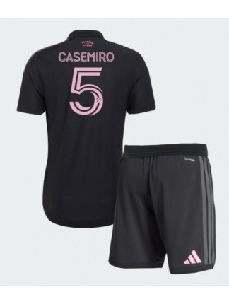 Poceni Otroški dresi kompleti Inter Miami Casemiro #5 Gostujoči 2026-27