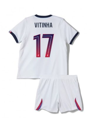 Poceni Otroški dresi kompleti Paris Saint-Germain PSG Vitinha #17 Gostujoči 2026-27