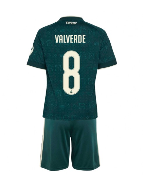 Poceni Otroški dresi kompleti Real Madrid Federico Valverde #8 Gostujoči 2026-27